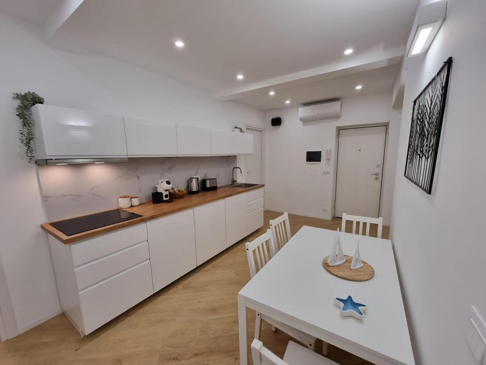Ti Ci Devo Portare Apartment Рапало Екстериор снимка